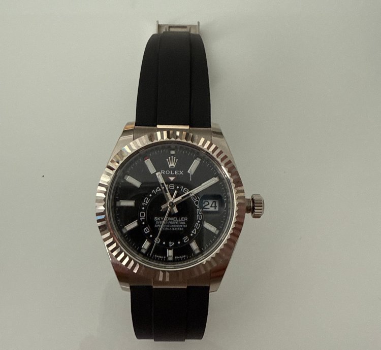 Rolex Sky-dweller Full Set Inclusive Invoice