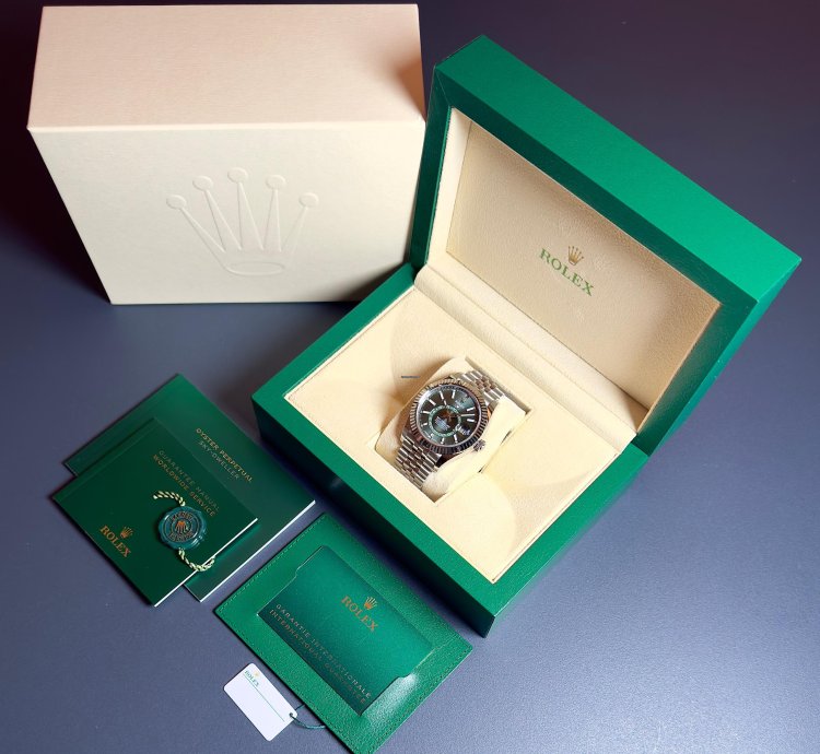 Rolex Sky-dweller Green Dial