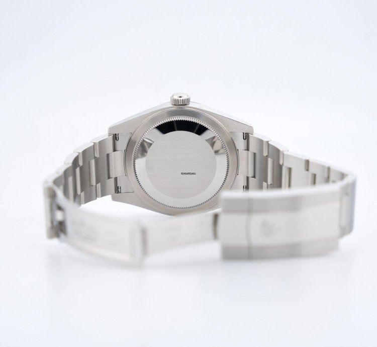 Rolex Sky-dweller Green Dial - Unworn - Box Papers 336934 2025