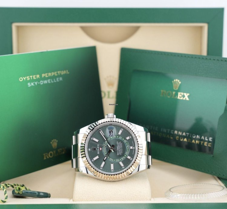 Rolex Sky-dweller Green Dial - Unworn - Box Papers 336934 2025