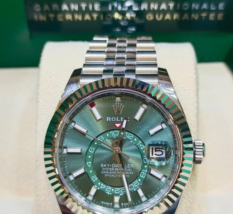 Rolex Sky-dweller Green Dial Full Set