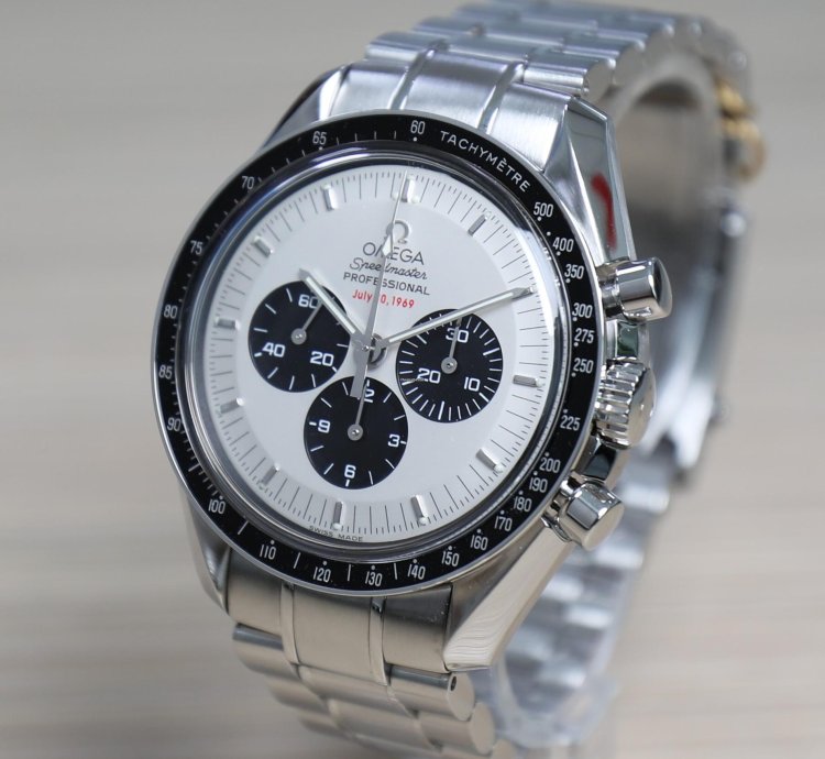 Omega Speedmaster Apollo 11th - 35th Anniversary Limited Edition - Panda - Full Set