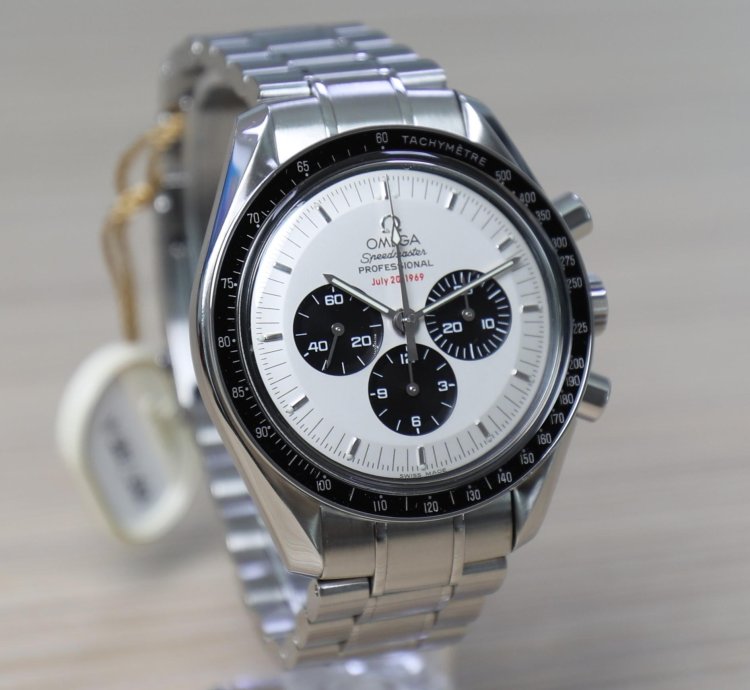 Omega Speedmaster Apollo 11th - 35th Anniversary Limited Edition - Panda - Full Set