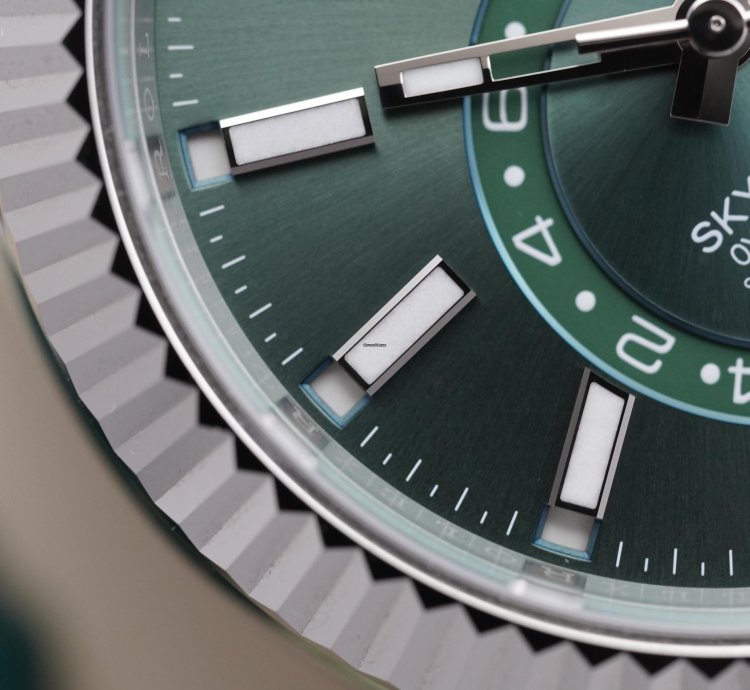 Rolex Sky-dweller Green Dial M336934-0002