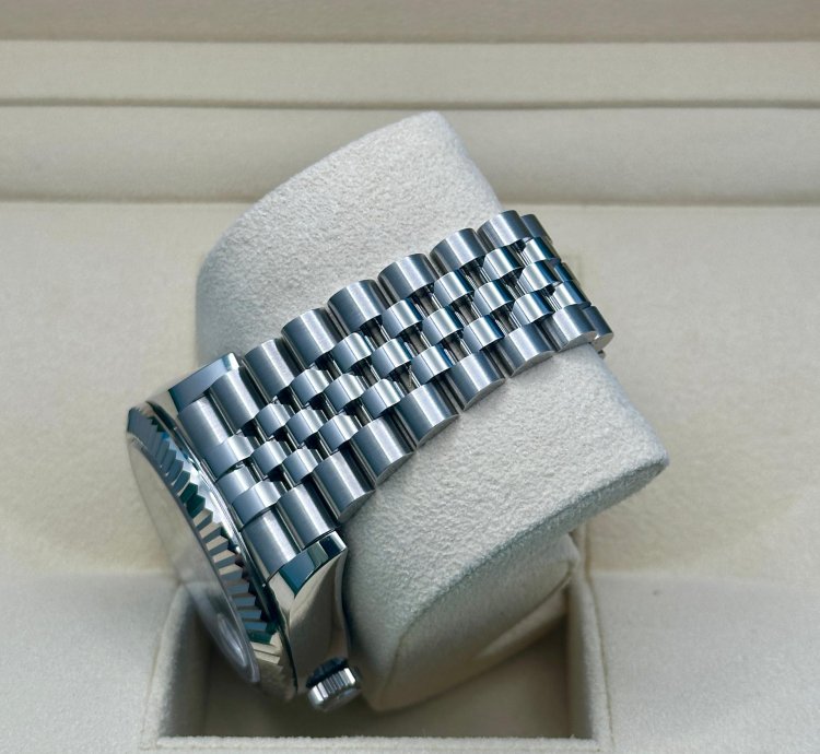 Rolex Sky-dweller Green Jubilee