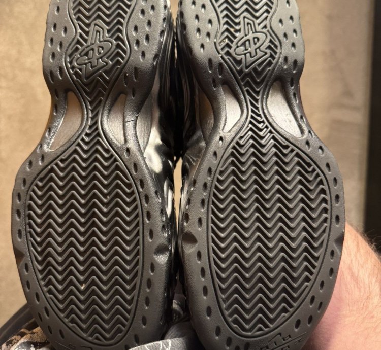 Comme Des Gar Ons Foamposite Cat Eye