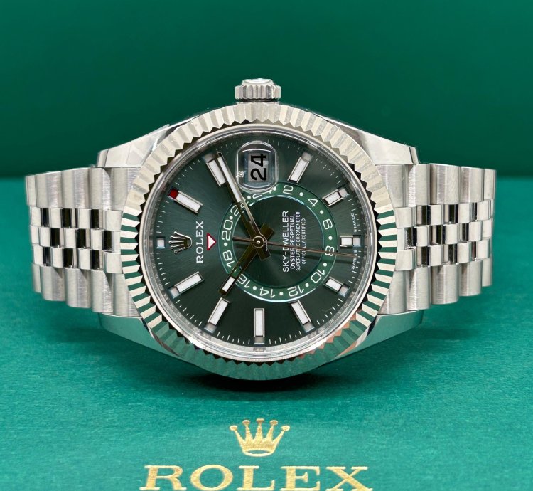 Rolex Sky-dweller Green Mint Dial - Ref 336934 - New 2025