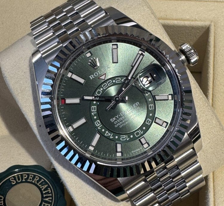 Rolex Sky-dweller Green New Full Set 11 2024