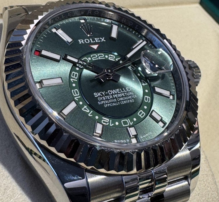 Rolex Sky-dweller Green New Full Set 11 2024