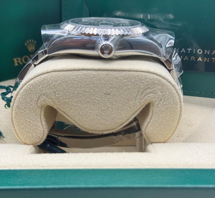 Rolex Sky-dweller Green Sky-dweller