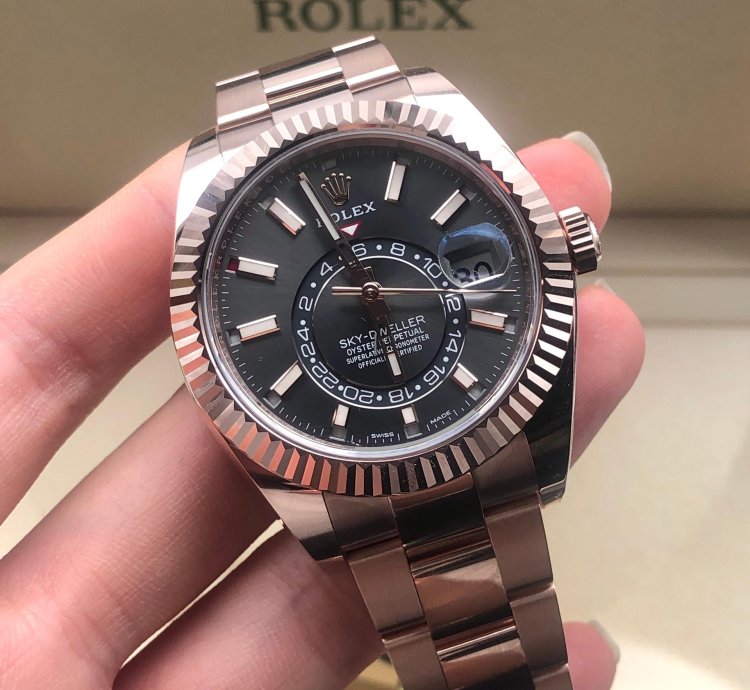 Rolex Sky-dweller Grey 2022