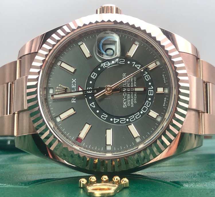 Rolex Sky-dweller Grey 2022