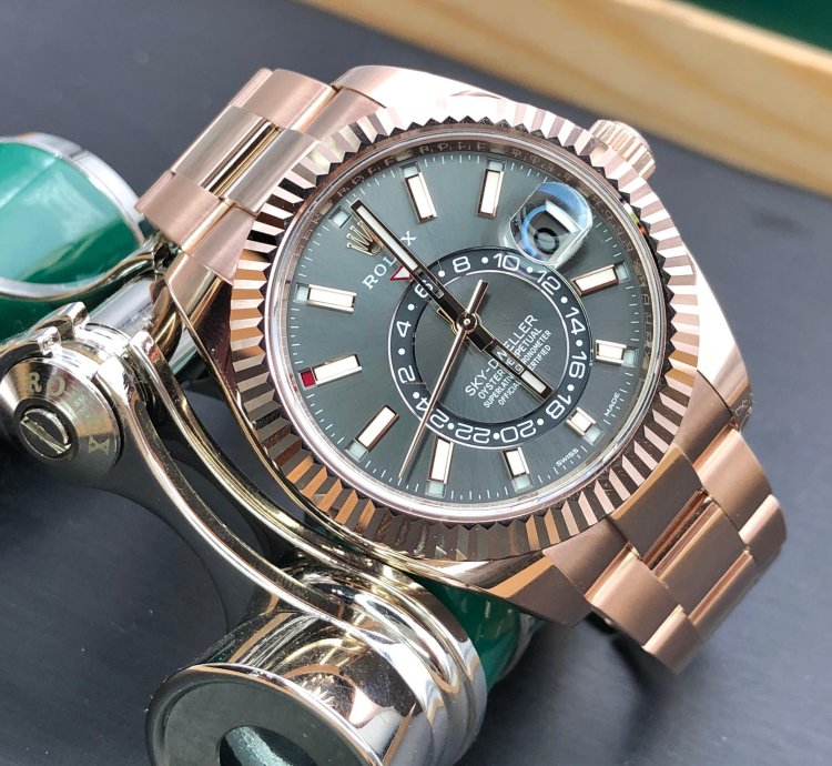 Rolex Sky-dweller Grey 2022