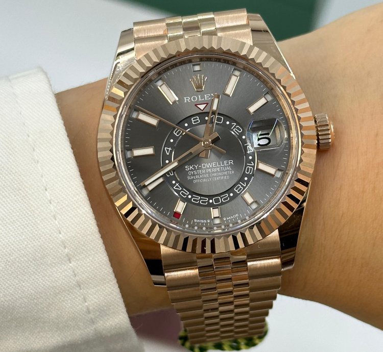 Rolex Sky-dweller Grey Jub