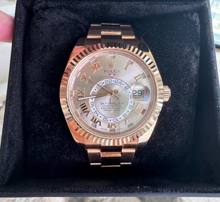 Rolex Sky-dweller Immaculate Condition