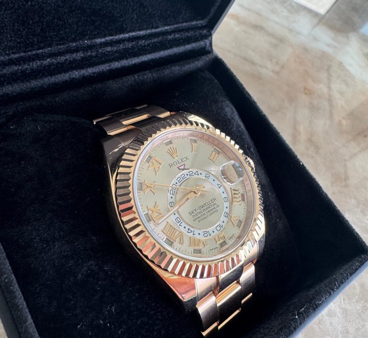 Rolex Sky-dweller Immaculate Condition