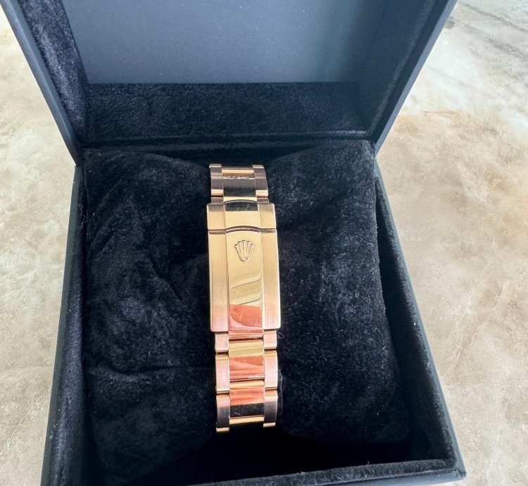 Rolex Sky-dweller Immaculate Condition