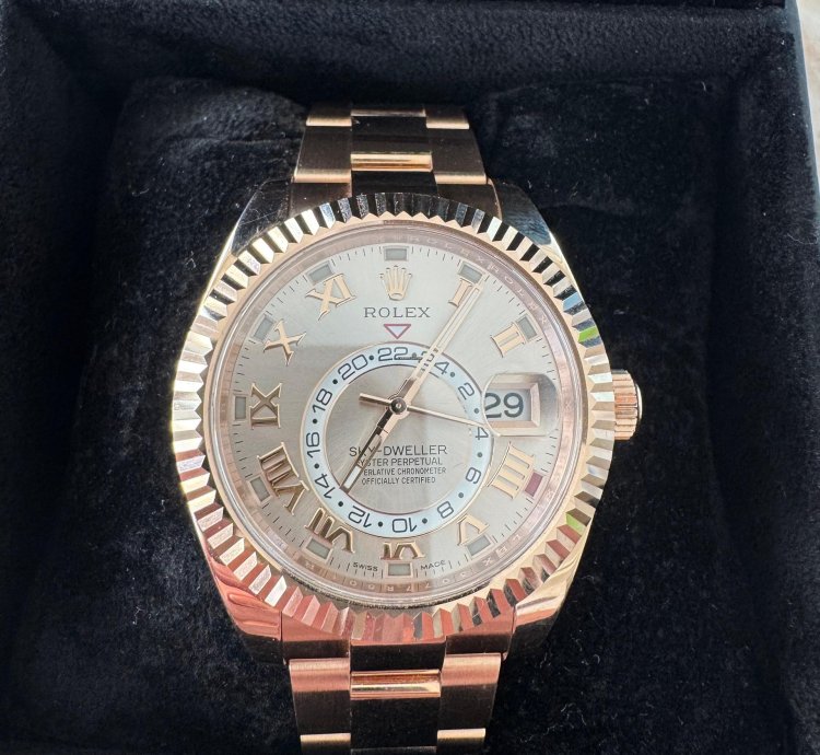 Rolex Sky-dweller Immaculate Condition