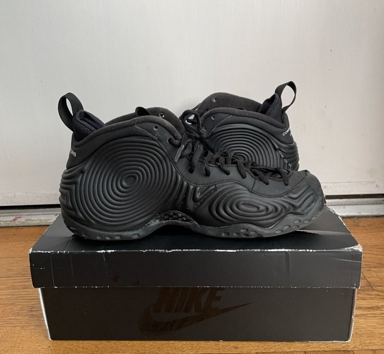 Comme Des Gar Ons Nike Foamposite Black