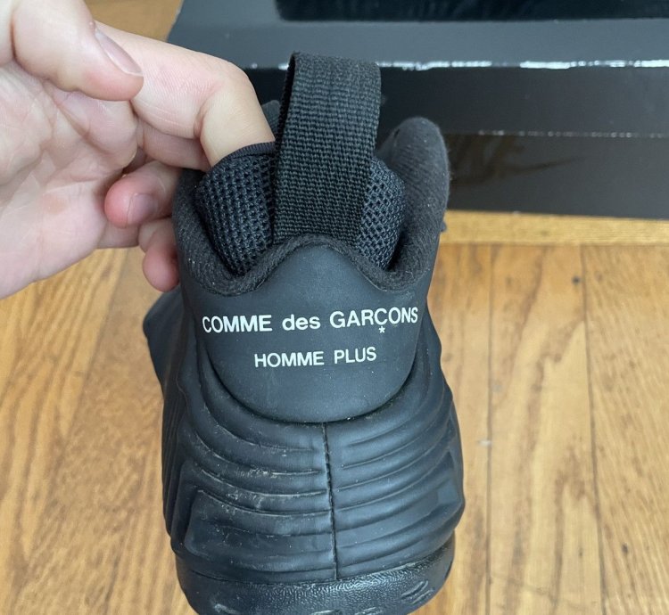 Comme Des Gar Ons Nike Foamposite Black