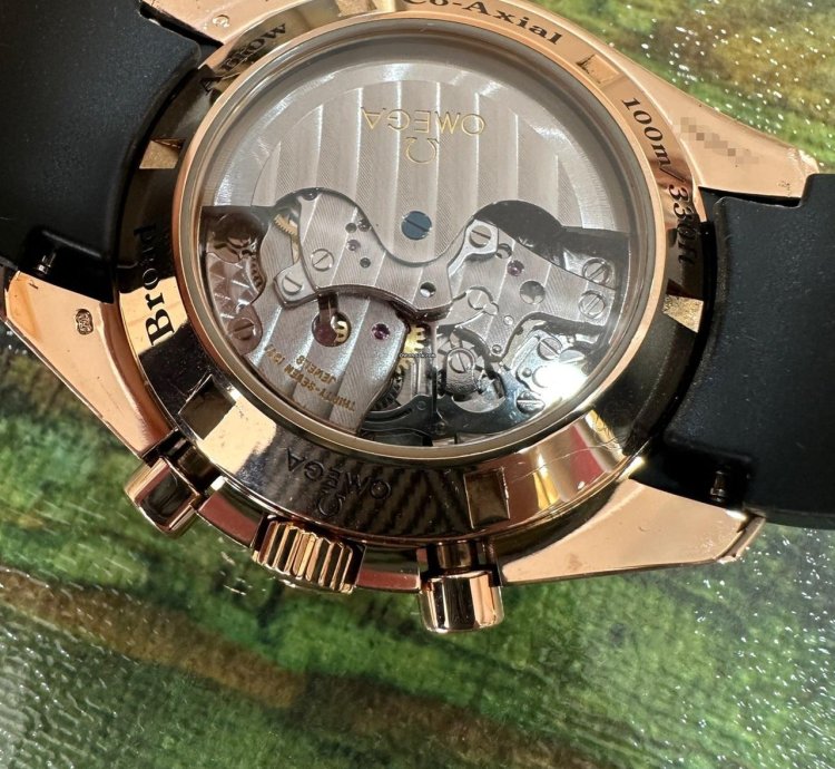 Omega Speedmaster Broad Arrow 321 53 42 50 01 001