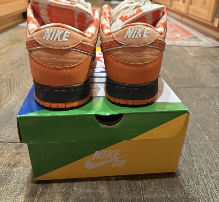 Concepts Nike Sb Dunk Orange Lobster
