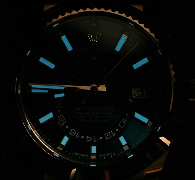 Rolex Sky-dweller Mint Complete Set Sky-dweller Jubilee 42mm Blue 18k Everose Gold 336935