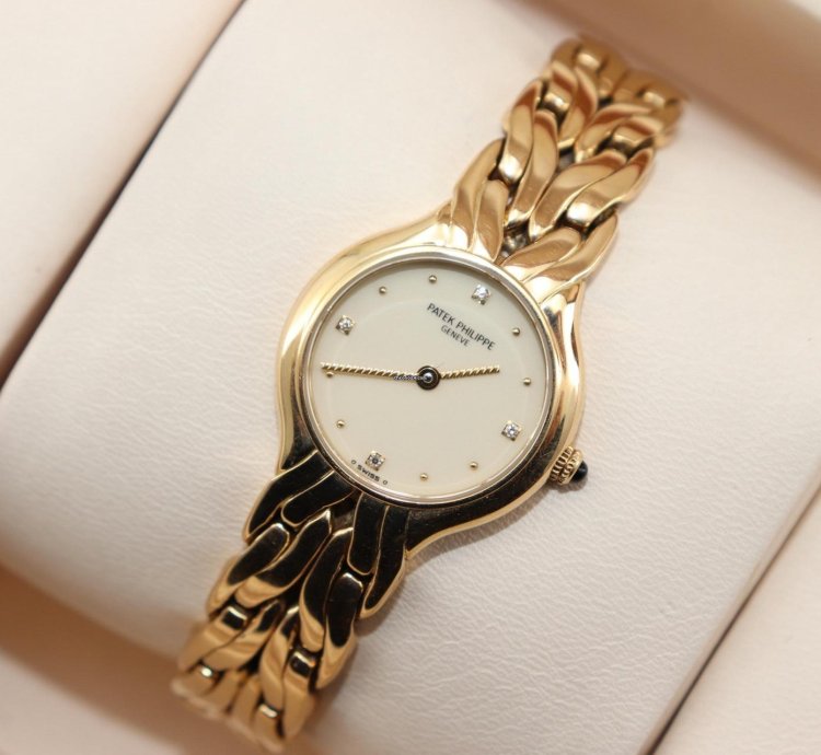 Patek Philippe 4816 001
