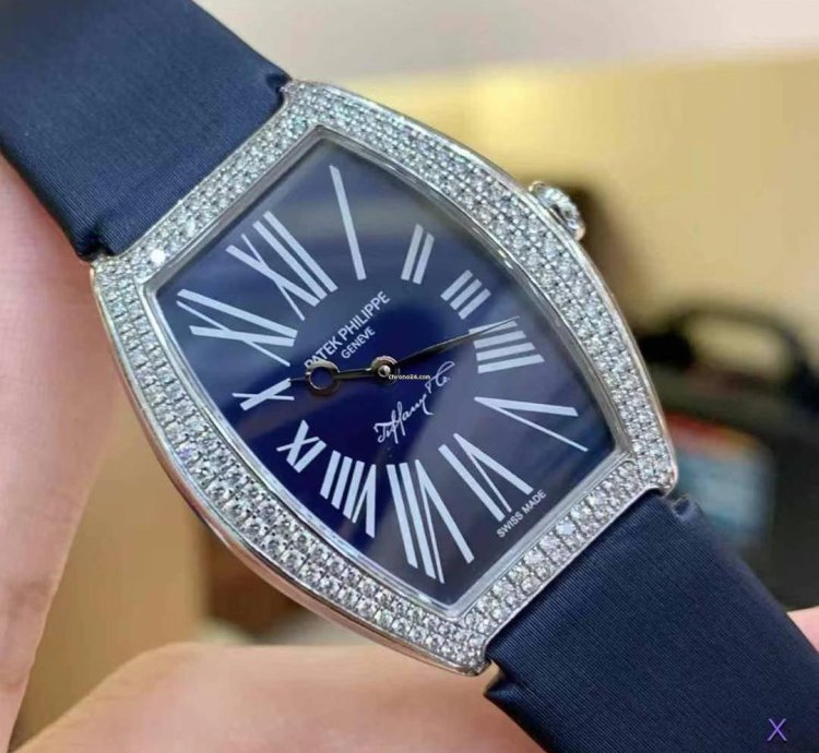 Patek Philippe 4987g-012