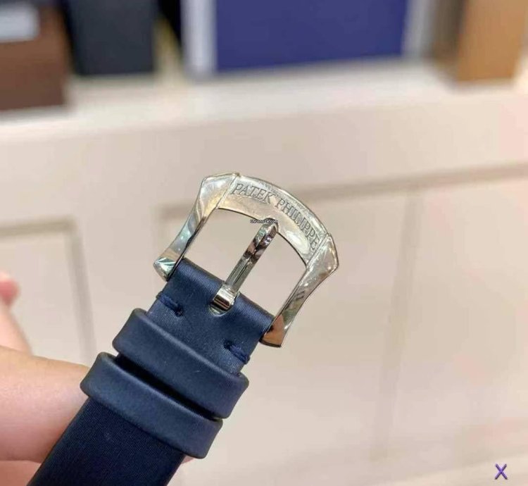 Patek Philippe 4987g-012