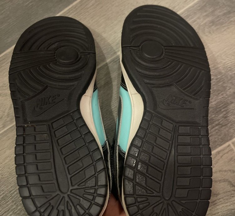 Diamond Supply Co Dunk Low Pro Sb Tiffany