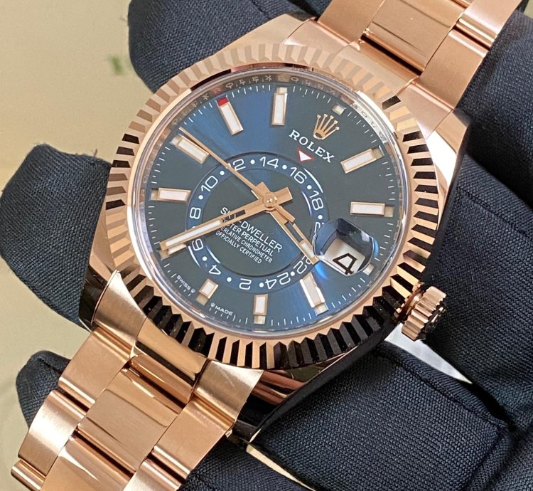Rolex Sky-dweller New 2024 Unworn Sky-dweller Everose Gold Blue-green Dial Oyster 336935 Complete Set