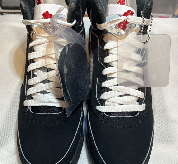 Ds Black Metallic 5s
