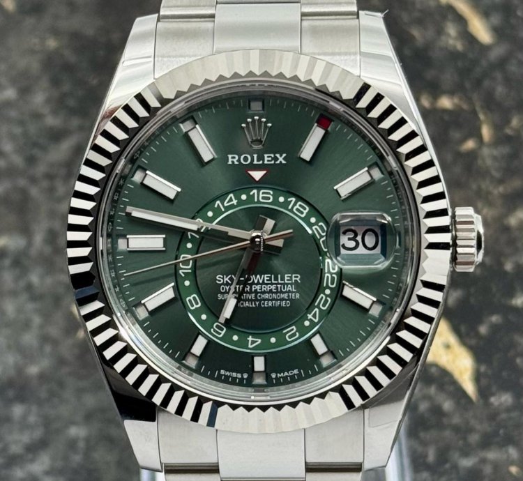 Rolex Sky-dweller New 2025 - Sky-dweller - Green Dial - Oyster - 336934-0001