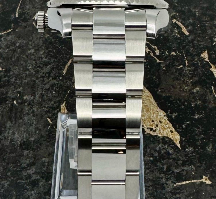 Rolex Sky-dweller New 2025 - Sky-dweller - Green Dial - Oyster - 336934-0001