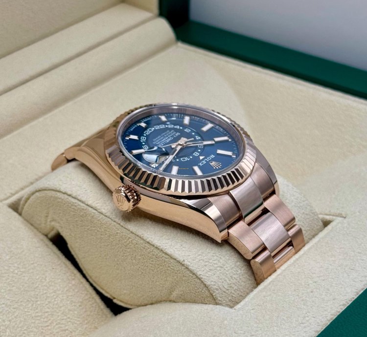 Rolex Sky-dweller New 2025 Sky-dweller 42mm 336935 Rose Gold Blue Dial