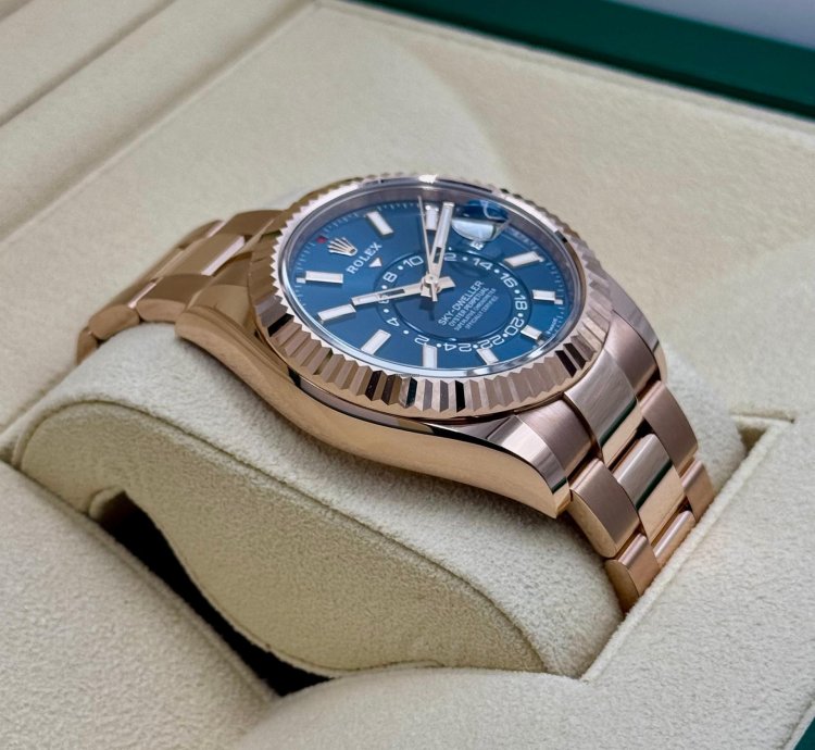 Rolex Sky-dweller New 2025 Sky-dweller 42mm 336935 Rose Gold Blue Dial