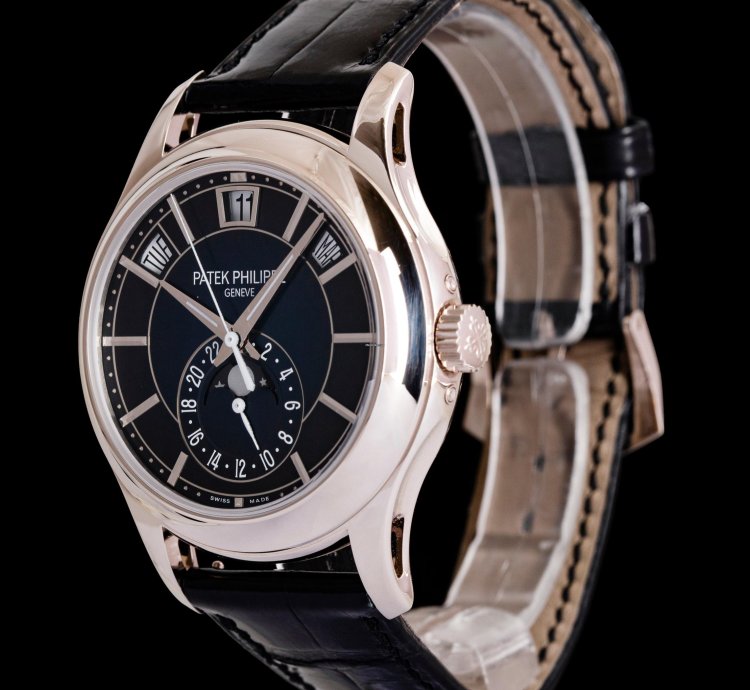 Patek Philippe Annual Calendar 5205g-013