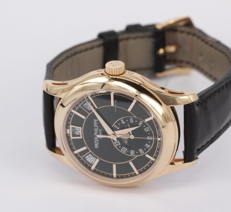 Patek Philippe Annual Calendar 5205r-010