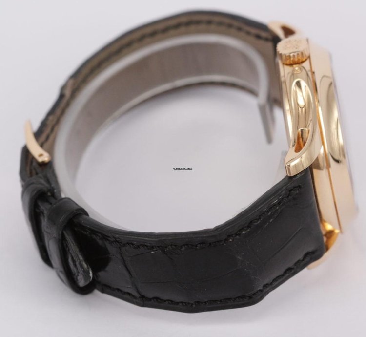 Patek Philippe Annual Calendar 5205r-010