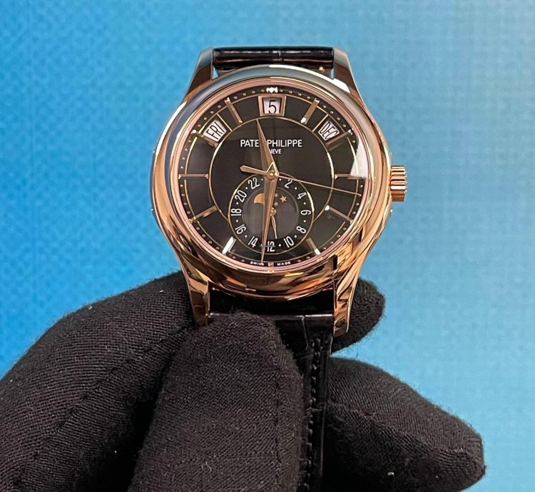 Patek Philippe Annual Calendar 5205r-010 Black Rose Gold Annual Calendar