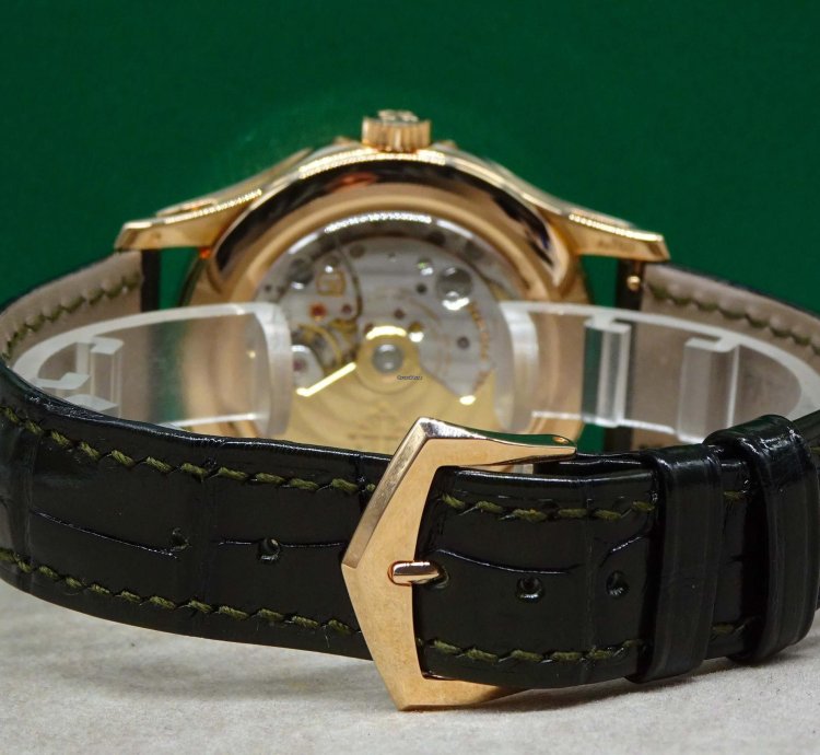 Patek Philippe Annual Calendar 5205r-011 Anno 2023