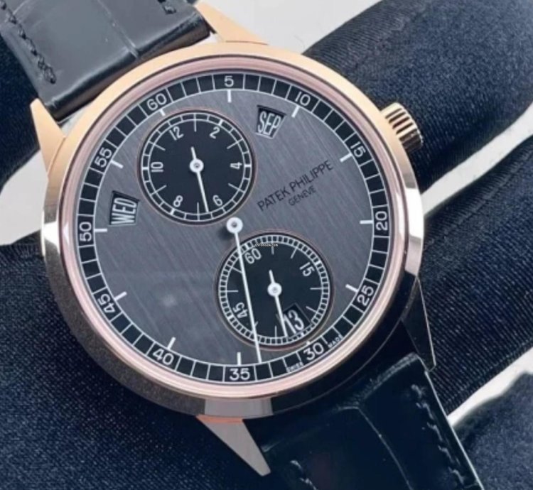 Patek Philippe Annual Calendar 5235 50r-001