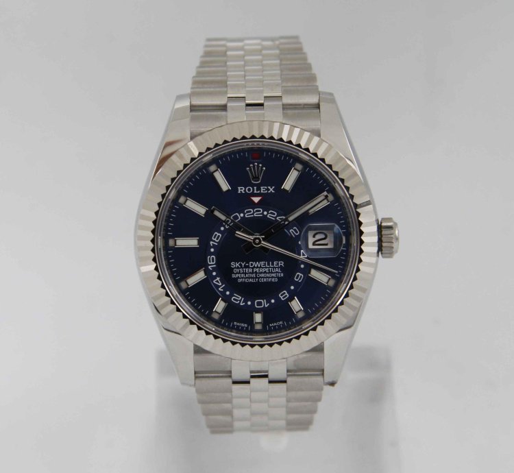 Rolex Sky-dweller Oman Ref 326934 Box Paper Full Set New Stickers Blue Dial Year 12 2021