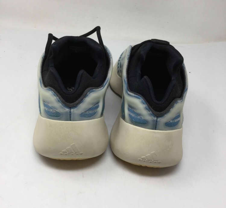 Yeezy 700 V3 Kyanite