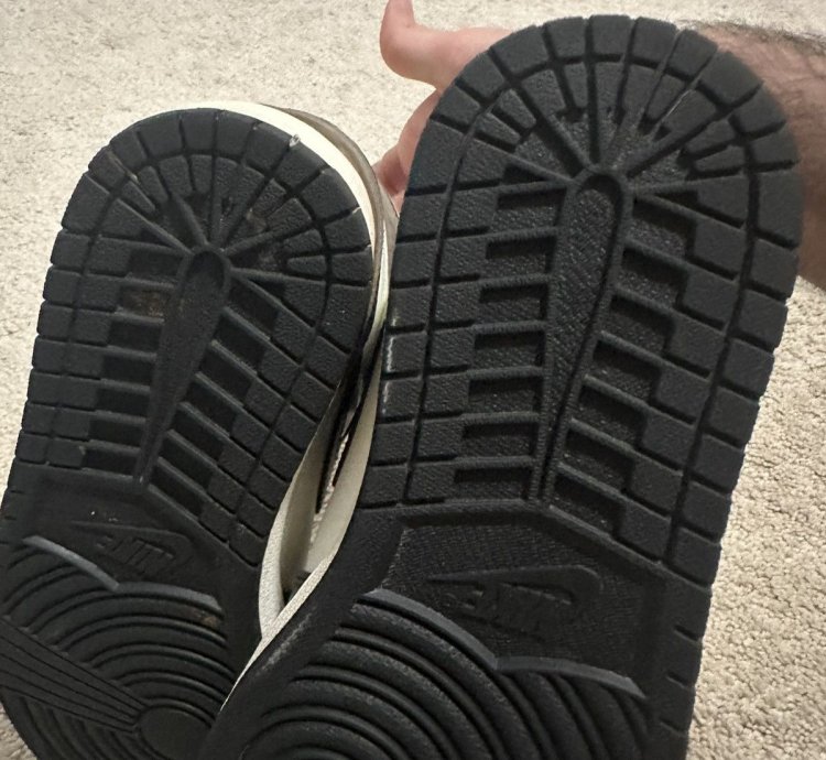 Jordan 1 High Dark Mocha
