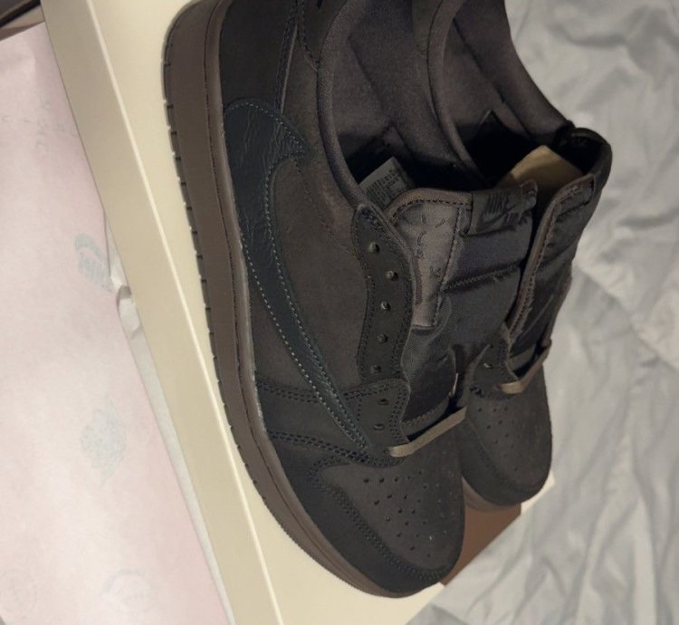 Jordan 1 Low Sp Travis Scott Velvet Brown