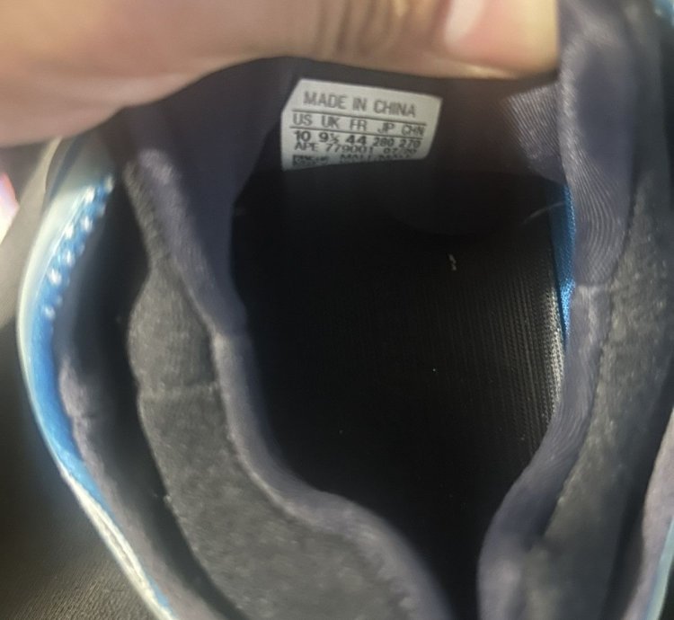 Yeezy 700v3 Arzareth