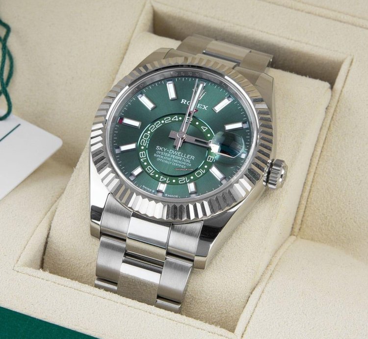 Rolex Sky-dweller Oyster Perpetual Sky-dweller Stainless Steel 42mm 336934