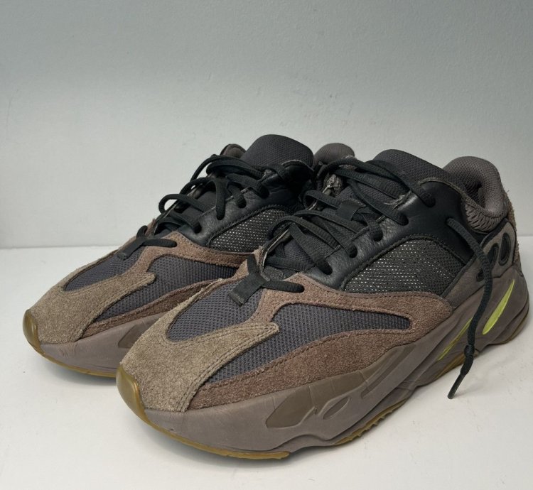 Yeezy 720 Muave